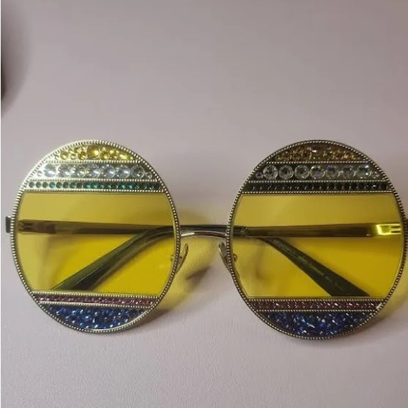 Dolce & Gabbana - Oval Metal Sunglasses with Crystals - Shiny Gold Multicolored - Picture 9 of 9